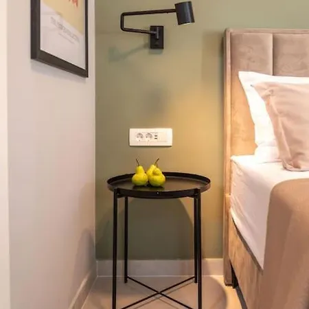 Bruno - With Private Parking Rijeka