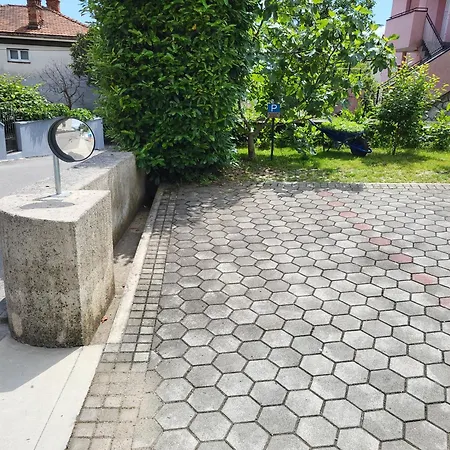 Appartamento Bruno - With Private Parking *