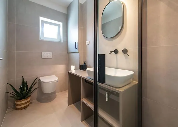 Bruno And Bruna Studio Apartments - With Private Parking Daire