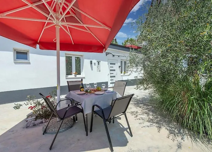 Daire Bruno And Bruna Studio Apartments - With Private Parking