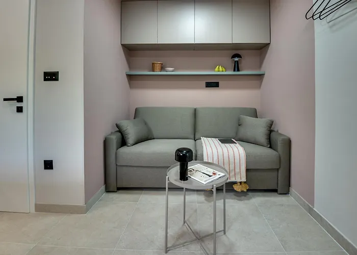 Daire Bruno And Bruna Studio Apartments - With Private Parking Rijeka