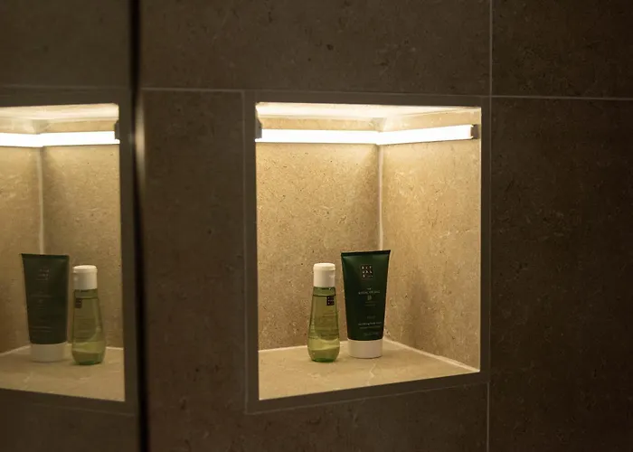 Bruno And Bruna - With Private Parking * リエカ