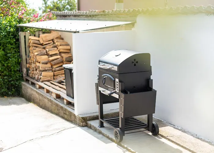 Bruno And Bruna - With Private Parking アパート リエカ